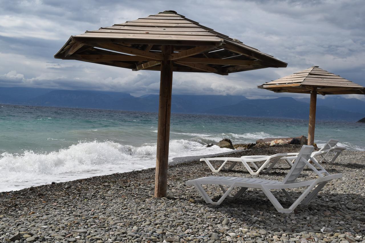 Hotel Sea Eratini Exterior photo